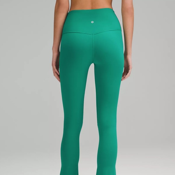 NWT lululemon Align™ High-Rise Mini-Flare Pant
Extra Short - Picture 4 of 5